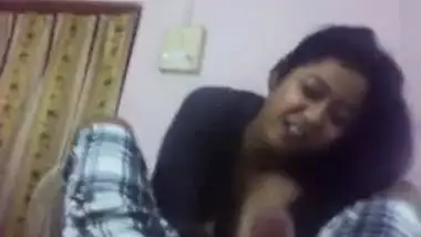 Agra mai virgin girl ke chut ki seal phatne ki desi blue film