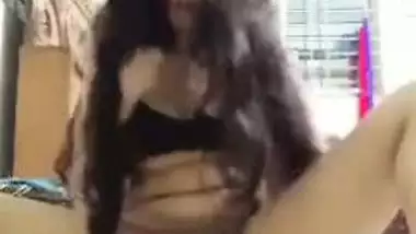 XXX fingering by lonely Desi college girl who masturbates on the floor