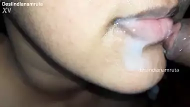 Desi Cute Indian Bhabhi gets Massive Cumshot in Beautiful Mouth & Lip from her Devar's Cock !!