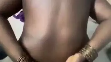 Telugu sex video of a horny lady sucking a dick and fucking