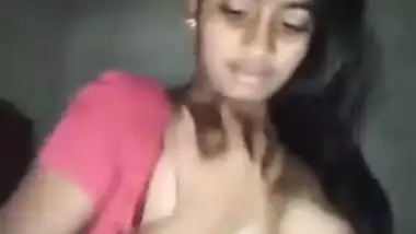 Young village slut strips to show her perky Desi tits for XXX video