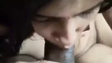 Hot sex MMS of a lady sucking a cock before riding it
