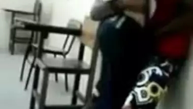 College babe got into pants her BF, while school teacher away, Desi mms scandal