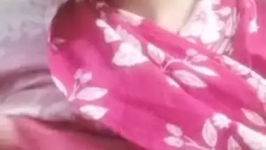 Big ass aunty slapping booty during live call