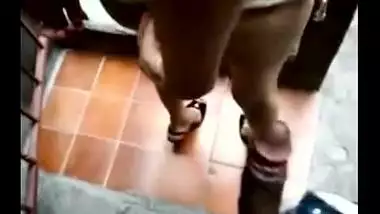 Free Indian teen sex of sexy mumbai girl fucked by next door guy