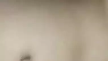 Indian XXX slut is nailed by Desi neighbour in her marital bed MMS