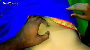 Sarita Bhabi was given a bangle today by a person who gave her an outfit