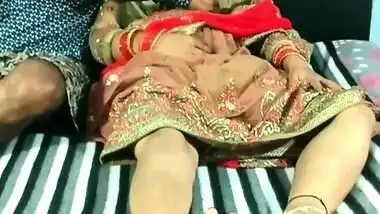 Indian Milf Bhabhi Is So Horny, So I Gave Her Some Pleasure