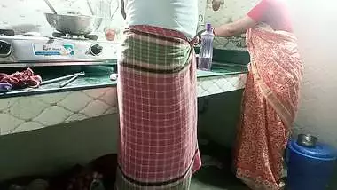 Mistress Got The Servant Dick To Fuck Her Pussy In The Kitchen! Desi Porn In Clear Hindi Voice