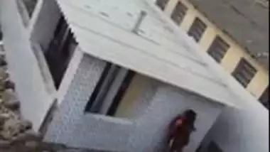 Unsatisfied aunty is caught fucking outdoor with brother of hubby, Desi mms