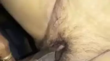 Desi mature fuck fuck her servent boy big dick cum inside her pussy