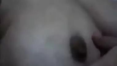 Slutty Desi girl wants sex and achieves fulfillment in XXX chudai porn