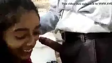 College hotty oral sex outdoors episode to ignite your sex nerves