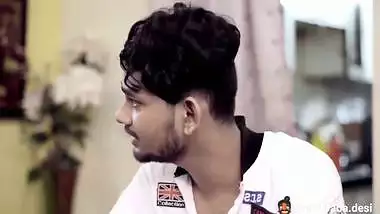 Lover sucks GF’s boobs before his friends in Indian adult series