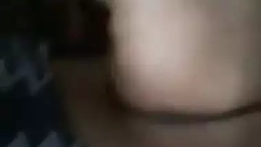 Video of the slutty Desi MILF who fools around with her XXX lover