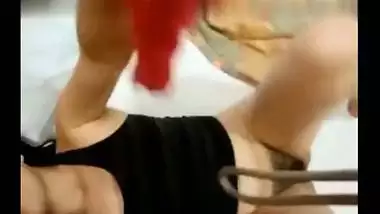 Drunk girl’s Hindi sexy bf with her BF in a hotel room