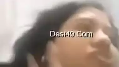 Today Exclusive- Cute Bangla Girl Showing Her Nude Body To Lover On Video Call