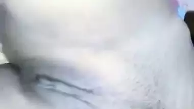 Nude Bengali married girl teasing MMS