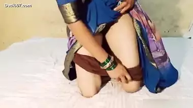 Husband’s land did not stand today, so I am inserting the dildo inside