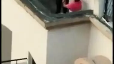 Wife gets pussy licked on balcony until her husband sees, Desi caught in mms