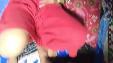 Wife Come Out Of The Bathroom Then Fucket In The Bedroom Desi Rough Sex