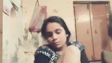 Cute Indian Dehati girl showing tits and playing with pussy on XXX cam