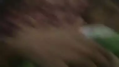 Slutty bhabhi in saree is ready for sex with client