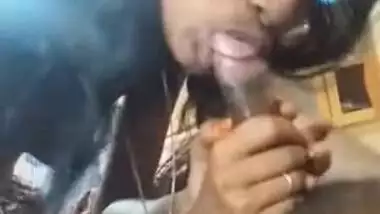 Horny Tamil guy puts XXX tool into MILF's wet mouth for a blowjob