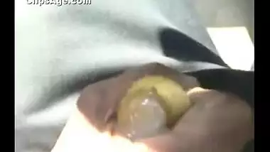 Local desi Inian Tamil maid shaking and making the guy cum in car MMS