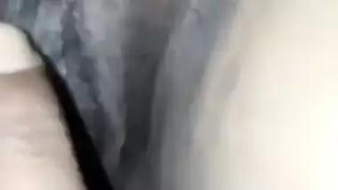 Man touches XXX pussy and spreads labia of Desi babe in close-up
