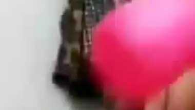 XXX footage of Bengali Desi babe who likes capturing herself in bath