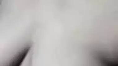 Dirty Desi slut has XXX sized saggy tits to expose in this MMS video