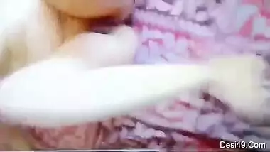 Happy Indian woman shows pussy and takes hard XXX pole in the mouth