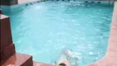 Madnika Hot Cleavage - Movies.