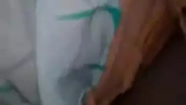 XXX sexy girl shows trimmed pussy on camera in MMS porn with Desi guy