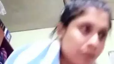 Chennai Tamil TCS girl striptease nude for boyfriend