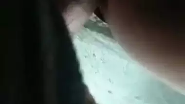 A Lahore guy fucks Hijabi GF’s bald pussy in Pakistani sex